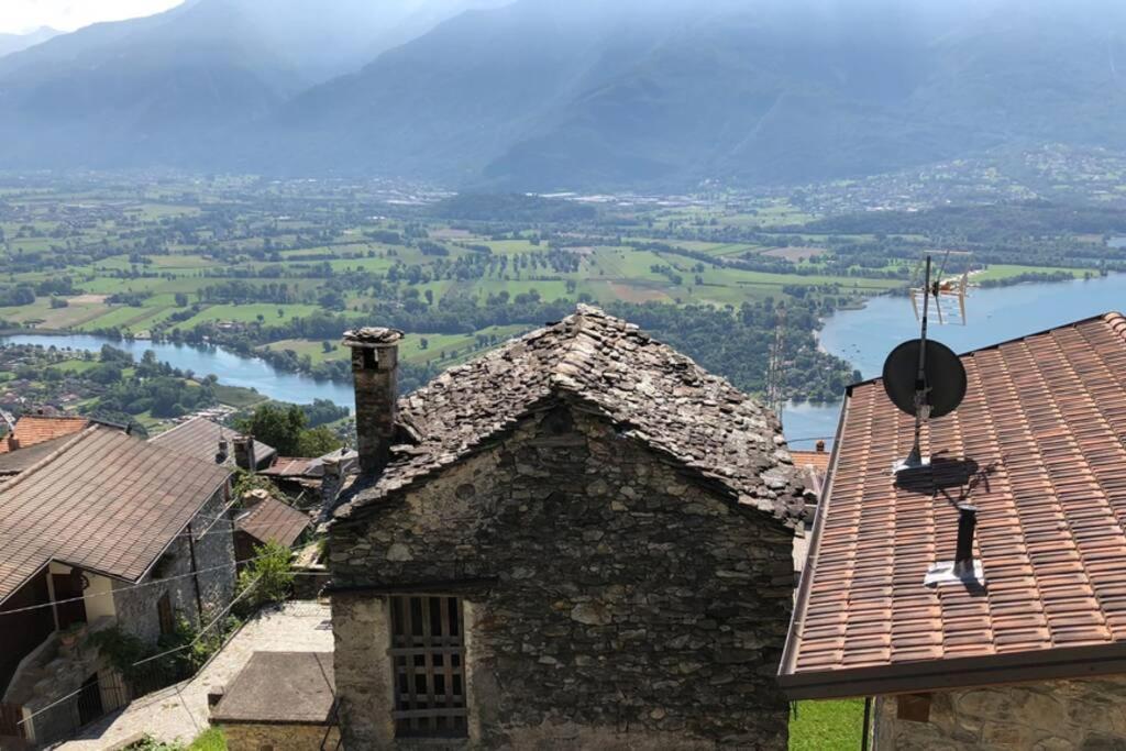 La Poulerie - Suite Dependance Gera Lario Exterior photo